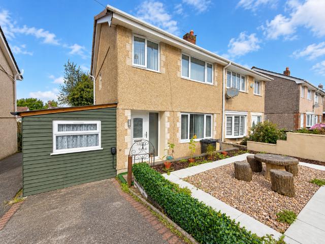 House for sale in Winsh-wen, Nangreaves