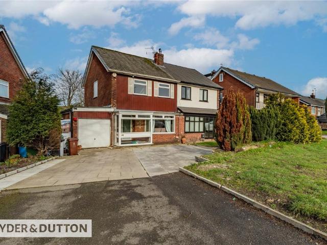 House for sale in Holden Fold, Pendock