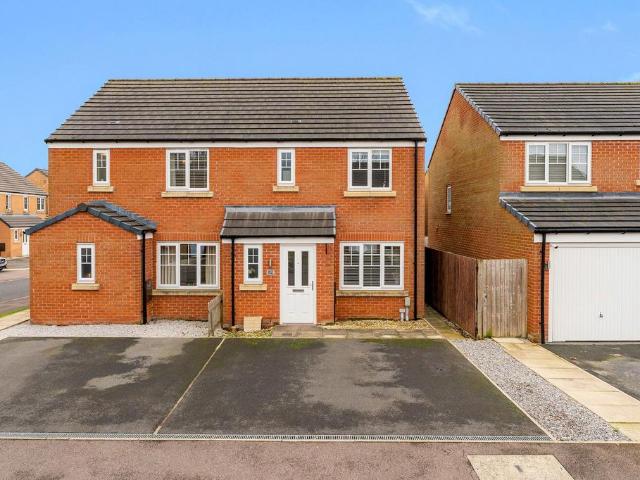 House for sale in Higher Folds, Wigan