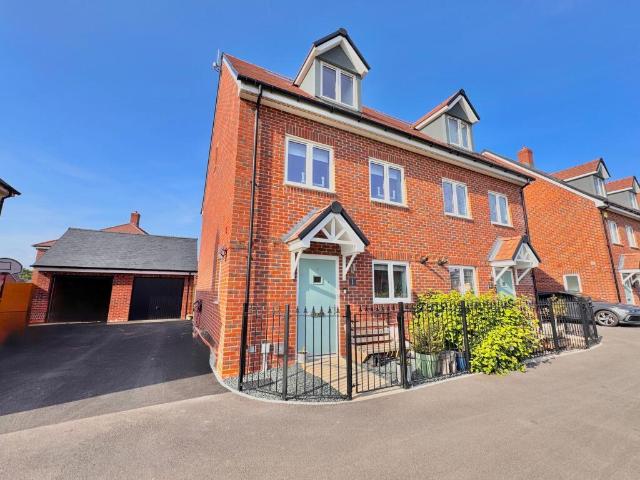 House for sale in Helford, Hampshire