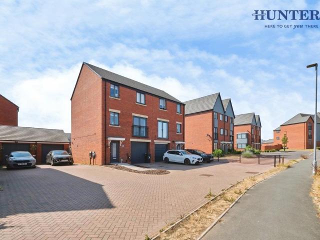 House for sale in Lichfield, Boley Park