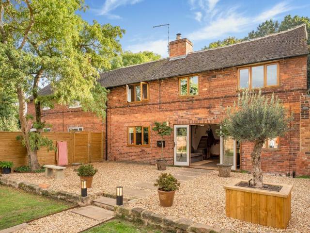 House for sale in Barrow upon Trent, South Derbyshire