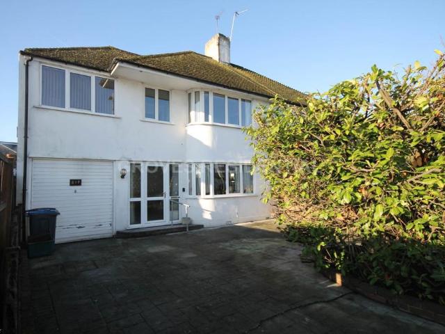 House for sale in Old Malden, Greater London