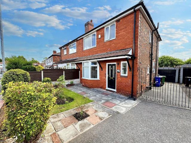 House for sale in Georgia, Greater Manchester