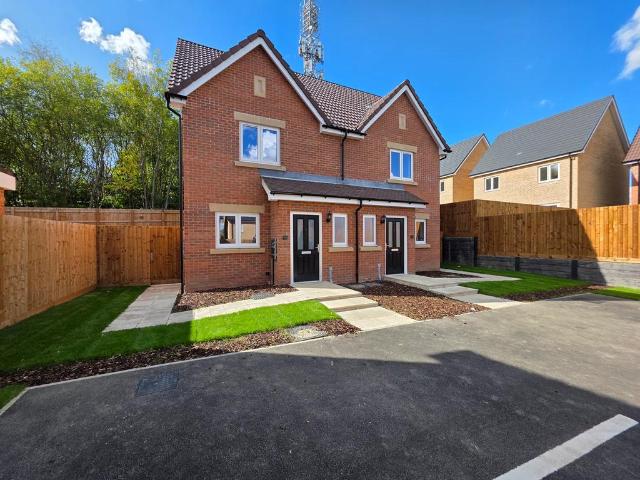 House for sale in Potters Corner, East Midlands