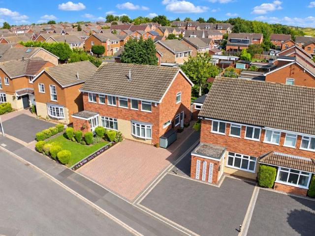 House for sale in Kingswinford, Dudley