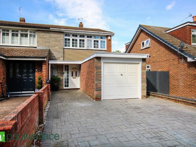 House for sale in Broxbourne, Hertfordshire