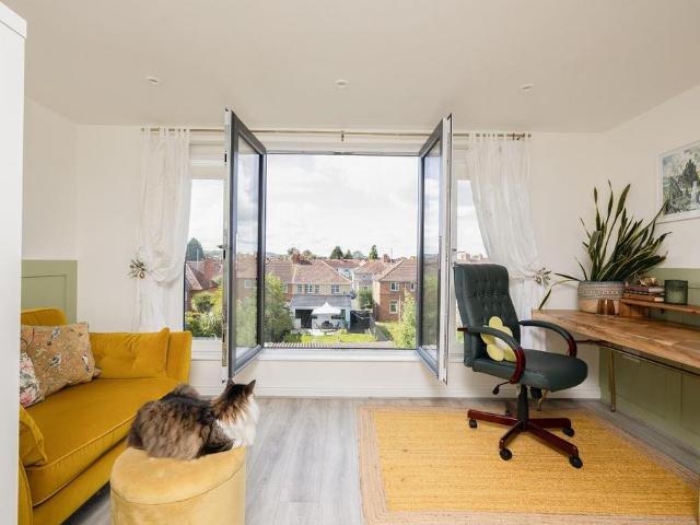 House for sale in Feckenham, City Of Bristol