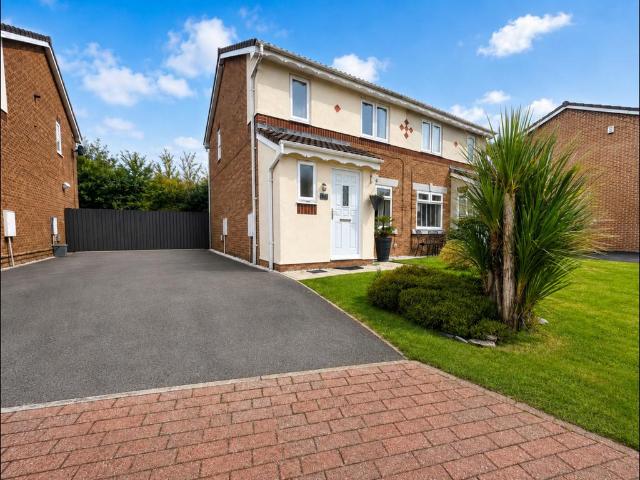 House for sale in Blackamoor, Lower Darwen