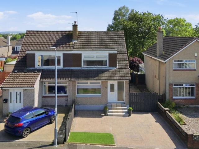 House for sale in Hardgate, Scotland