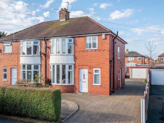 House for sale in Ashton-on-Ribble, Higher Bartle