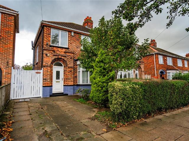 House for sale in Grimsby, North East Lincolnshire