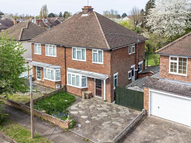 House for sale in Five Acres, Hertfordshire