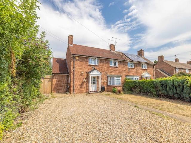 House for sale in Datchet
