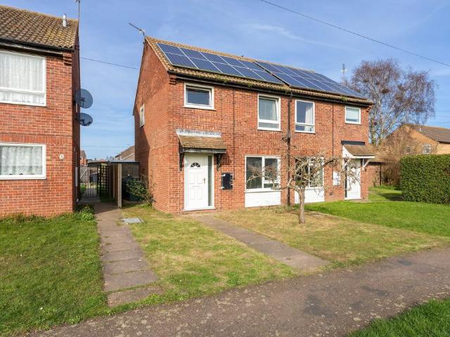 House for sale in Stokesby, Norfolk
