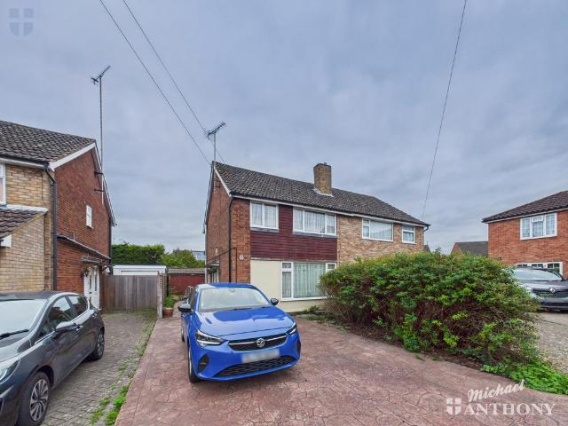 House for sale in Bedgrove, Aylesbury