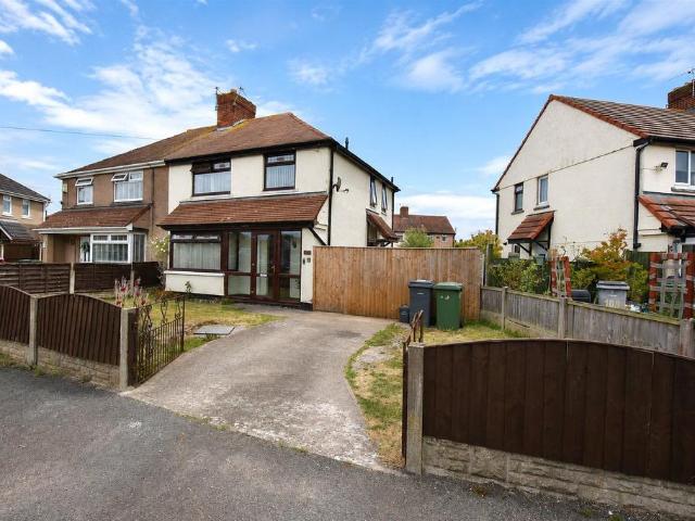 House for sale in Moreton, Wirral