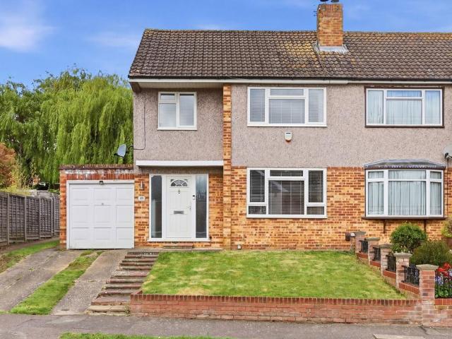 House for sale in Broxbourne, Hertfordshire