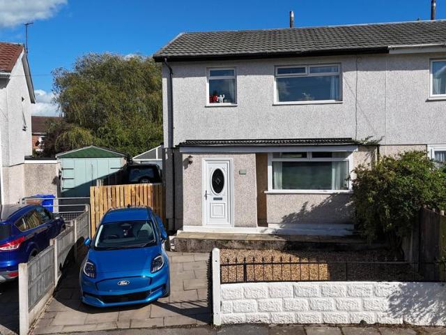 House for sale in Fenton, Stoke-on-Trent