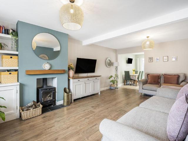 House for sale in Denham, Gerrards Cross and Chalfonts Community Board, Tatling End