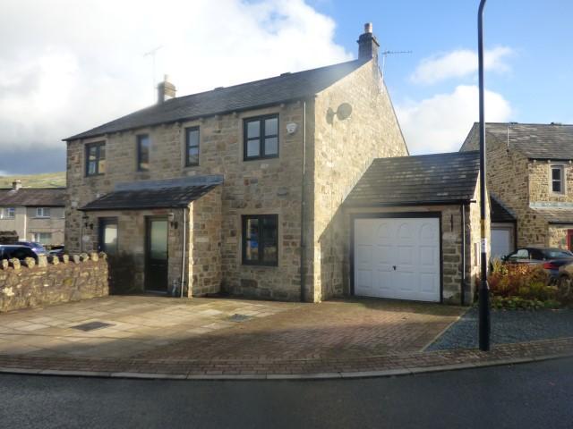 House for sale in Settle, North Yorkshire
