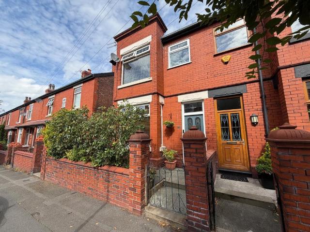 House for sale in Cheetham Fold, Greenheys