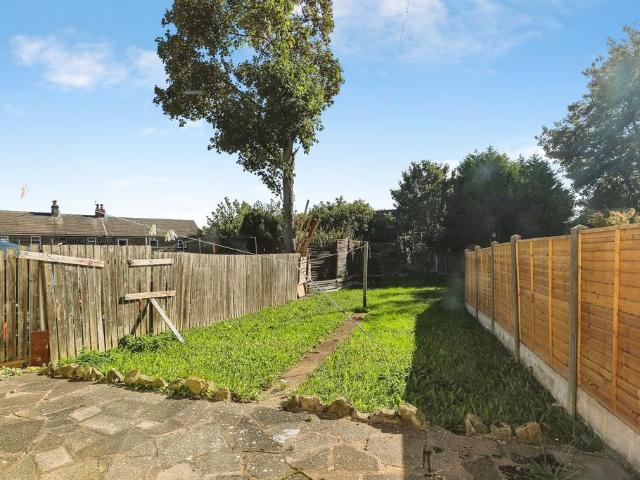 House for sale in Measborough Dike, Barnsley