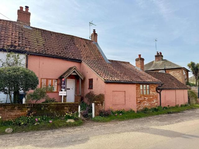 House for sale in Eastbridge, Suffolk