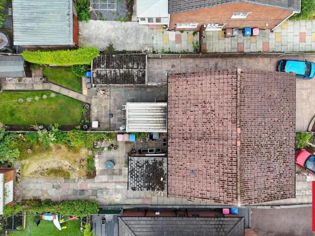 House for sale in Higher Irlam, Salford