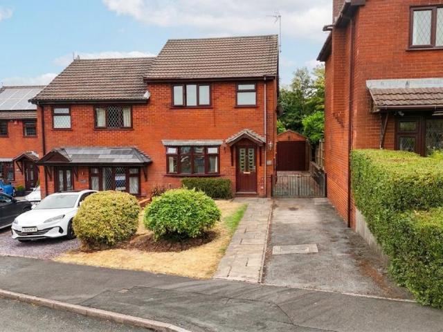 House for sale in Baswich, Staffordshire