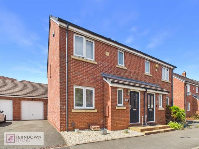 House for sale in Marston Green, West Midlands