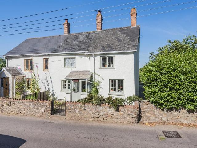 House for sale in Newton St Cyres, Devon