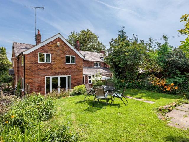 House for sale in Utkinton and Cotebrook, Cheshire