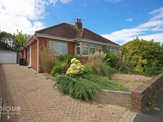 Bungalow for sale in Skippool, Cabus
