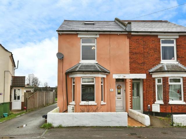 House for sale in Helford, Hampshire