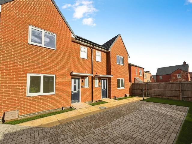 House for sale in Raunds