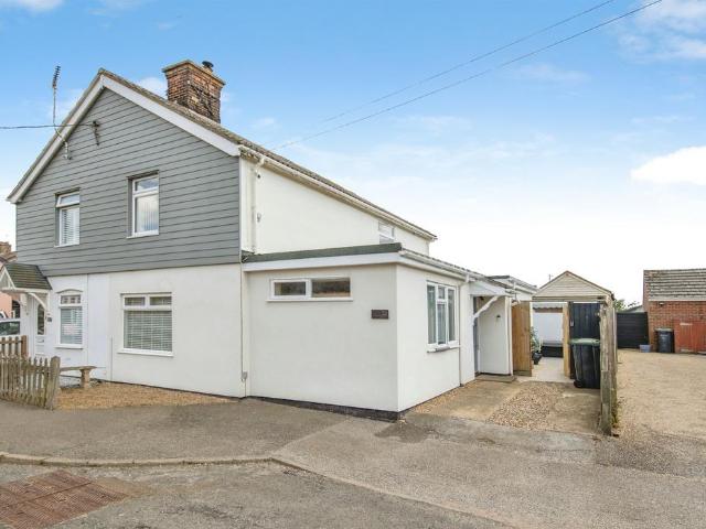 House for sale in Shotley, Chelmondiston