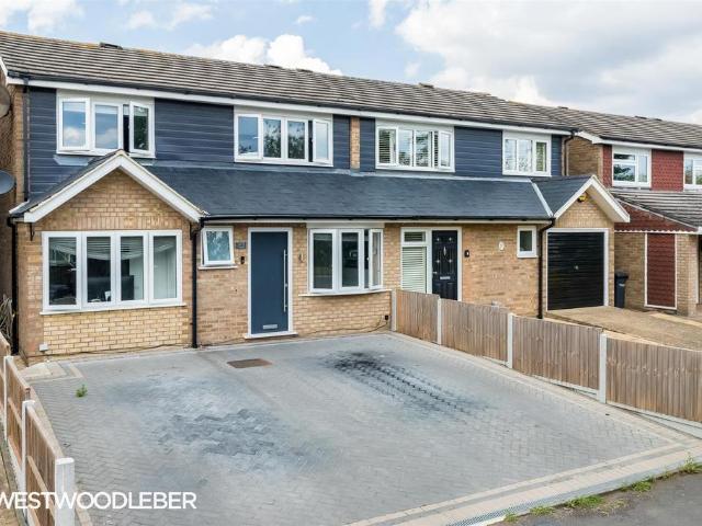 House for sale in Broxbourne, Hertfordshire