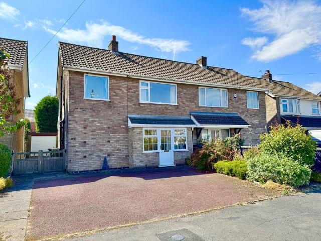 House for sale in Thringstone, Leicestershire