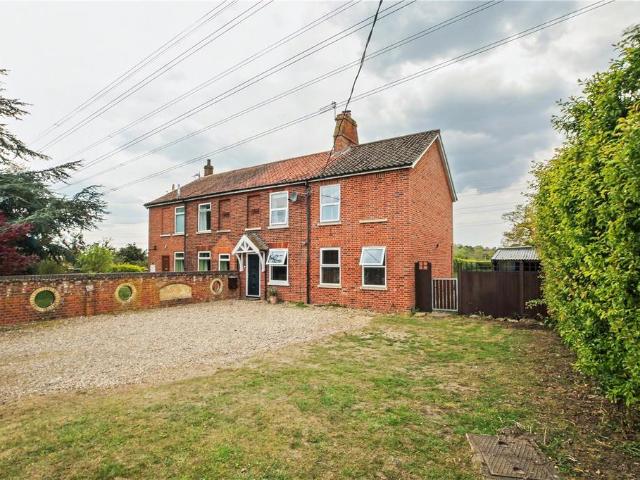 House for sale in Burgh St Peter, Norfolk
