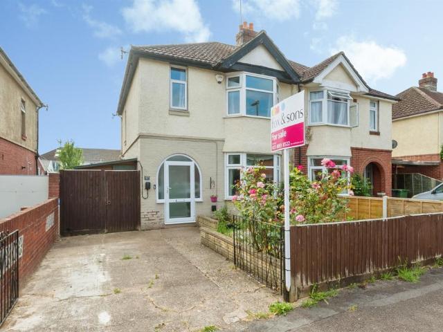 House for sale in Eastleigh, Helford