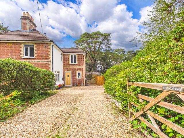House for sale in Bransgore, New Forest
