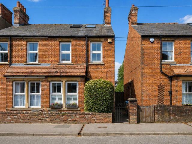 House for sale in Highfield, The Slade