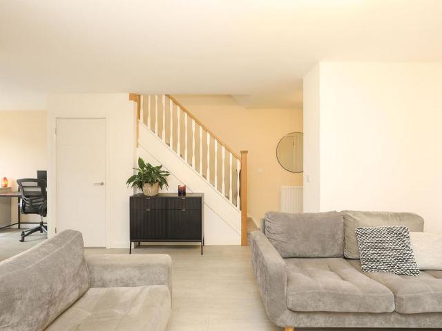 House for sale in Loundsley Green, East Midlands