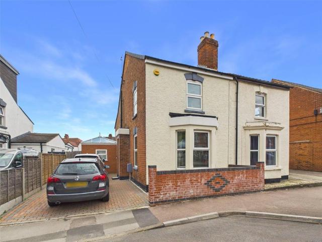 House for sale in Gloucester, Gloucestershire
