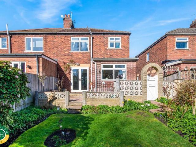 House for sale in Lakeside, South Yorkshire