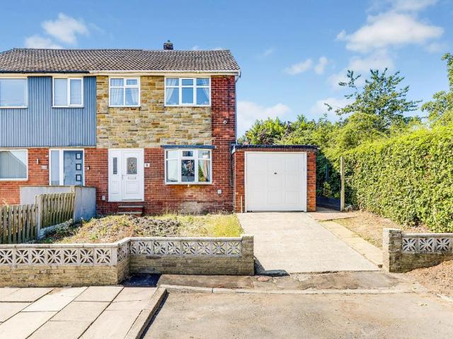 House for sale in Kimberworth, South Yorkshire