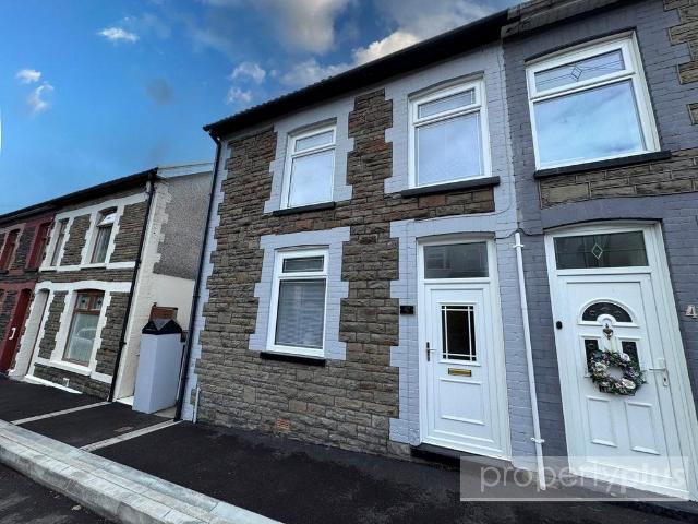 House for sale in Porth, Wales