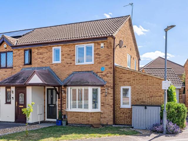 House for sale in Bearton, King's Walden