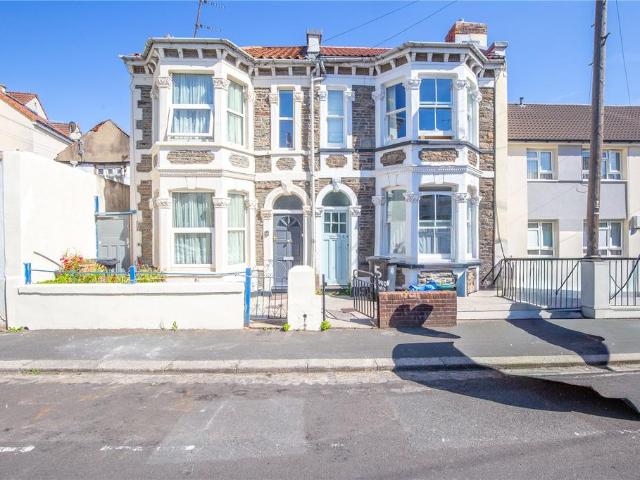 House for sale in Feckenham, City Of Bristol